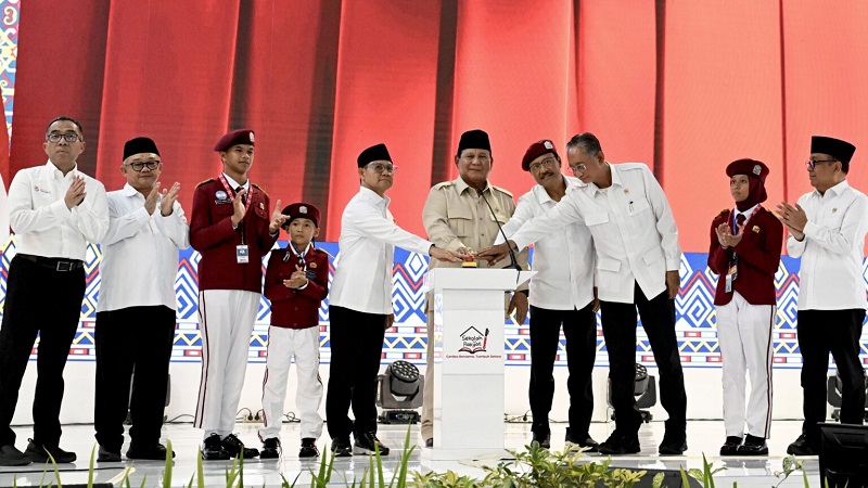 Presiden Prabowo Resmikan Sekolah Rakyat